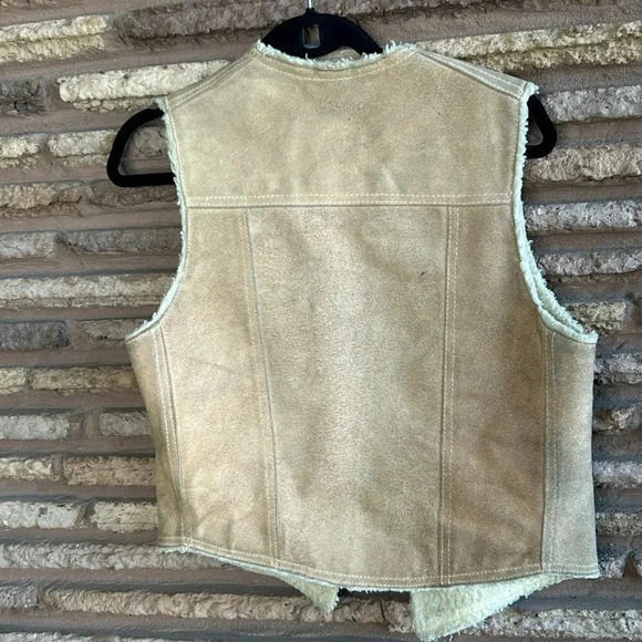 Vintage Leather by Rapael Suede Sherpa Lined Snap Front Rancher Vest Medium - Picture 2 of 6